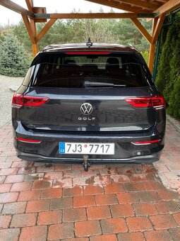Volkswagen Golf 8 1,5TSI 150PS 2023 nehav.1.majitel težné - 8