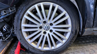 Vůz na náhradní díly VW Passat B6 sedan 2007 AXZ HXX LC5F - 8