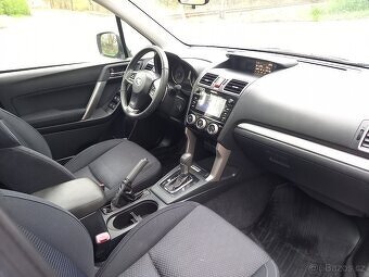 Subaru Forester 2.0D 108 kW, 4x4 první majitel koupeno v ČR - 8