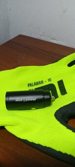 Nabíječka do auta - 8