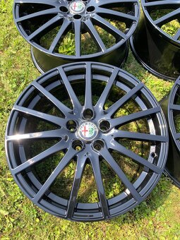 ALU KOLA ALFA ROMEO BRERA 5X110 R18 BLACK - 8