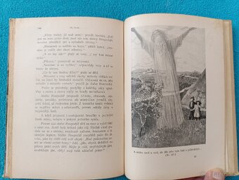 NÁDVORNÍK ŠIBRAVÁČEK - František Flos - 8