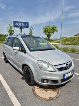 Opel Zafira 1.9 CDTI 110kw OPC line - 8