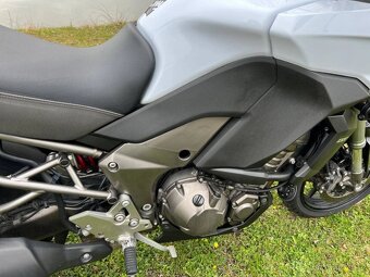 Kawasaki Versys 1000 - 8