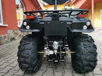 Čtyřkolka Linhai M210, 2x4, EFI, T3b, černá - 8