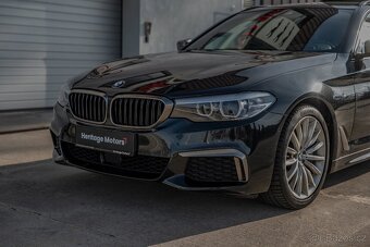 BMW M550d xDrive Touring, M-Technic, HUD, dověry... - 8