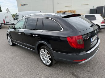 Škoda Superb 2 kombi SCOUT 2.0 TDI 125 KW, 4x4, 12/2012 - 8