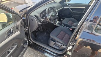 Škoda Octavia Combi 2,0 TDi Sport 103 kW - 8