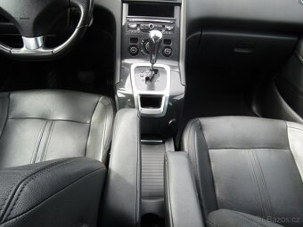 Peugeot 5008 2.0 HDi , 120 kW nafta, 2014 - 8