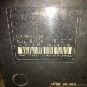 Citroen / Peugeot - 8