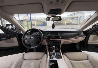 BMW f01 730d 180kw - 8