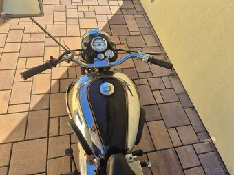 Royal Enfield Bullet 350 rok 1972 - 8