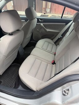 Škoda Octavia 2 1.6 benzín - 8