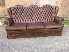 Chesterfield originál trojsed. - 8