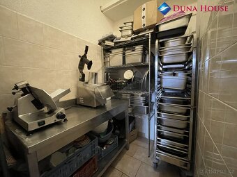 Prodej komerčního prostoru 573m2, Pozemek 460m2 - 8