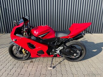 Suzuki Gsxr 600, 88KW, 23xxx km, nová STK - 8