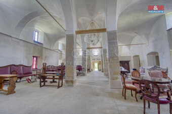 Prodej historického objektu, 1614 m², Červené Poříčí - 8