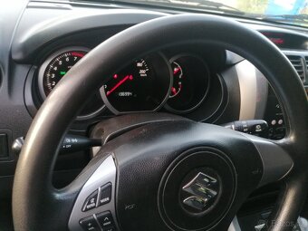 Suzuki Grand Vitara 4x4 1.6.78 kw benzín. - 8