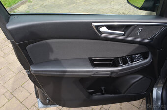 PRODÁM FORD S-MAX 2.0CDTI 240PS 2018 AUT TOP STAV - - 8