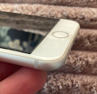 Apple iPhone 8 64GB 100%baterie - 8