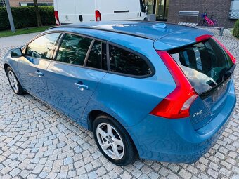 Volvo V60 2.0D 120KW AUT FACELIFT LED VÝHŘEV SERVISKA - 8