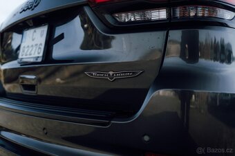JEEP GRAND CHEROKEE TRACKHAWK 6.2 HEMI V8 - 8