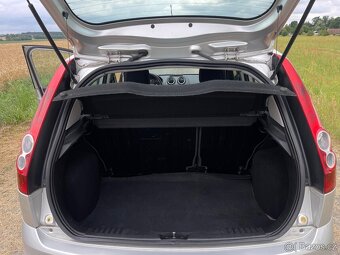 Ford Fiesta 1.4 benzín - 8