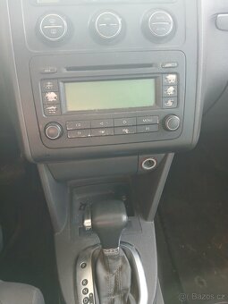 VW Touran 2.0TDi 103kw automat - 8