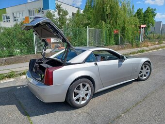 CADILLAC XLR  luxusní kabriolet cabrio  žehlička - 8