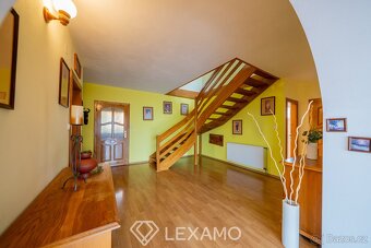 Prodej rodinného domu 1145 m², Slatina, ev.č. 00296 - 8