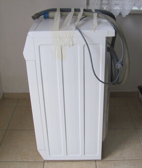 ÚZKÁ PRAČKA AEG - 6kg - - A++ - 8