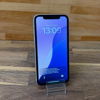 IPhone 11 64GB, bílý (12 měsíců záruka) - 8