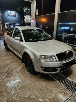 Škoda Superb 1.9 96 kw - 8