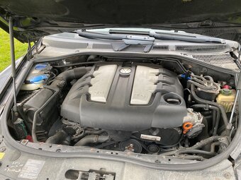 Predam VW Touareg V6 TDi INDIVIDUAL - 8