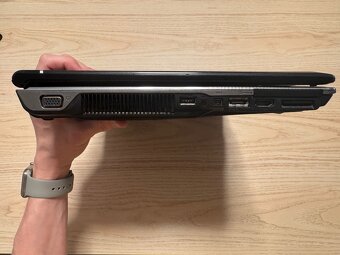 ASUS M50VN (T9400, 4GB DDR2, GeForce 9650GT 1GB, BluRay) - 8