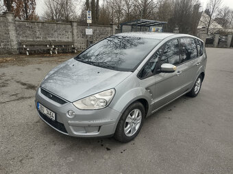 Ford S-MAX 2.0i - 7 míst - 8