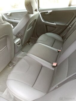 Prodám Volvo v60 - 8