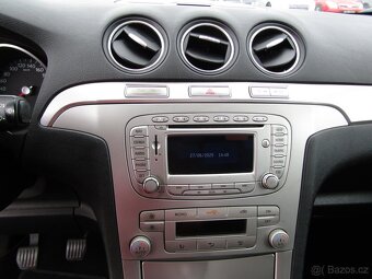 Ford S-MAX 2.0 TDCi , 103 kW nafta, 2010 - 8