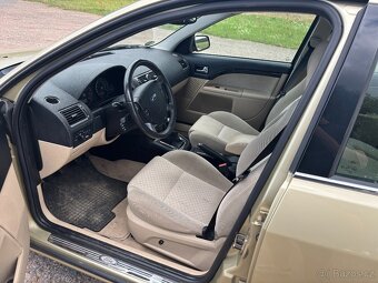 Ford Mondeo 1.8 SCi 96kW benzín, Nízký počet km - 8