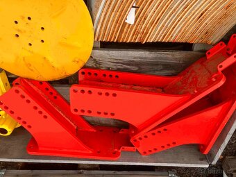 Opotřebitelné náhradní díly na Pöttinger, Kverneland - 8