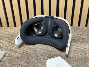 META Quest 3 - 512GB + bobovr S3 PRO Head Strap - ZÁRUKA - 8