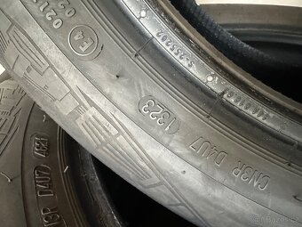 Continental AllSeasonContact 215/55/R17 - 8
