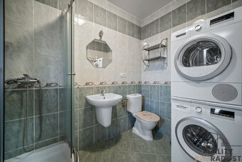 Prodej domu - Hrochův Týnec - 8