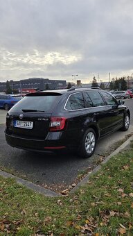 Škoda Octavia, Elegant 2,0 110 kW - 8