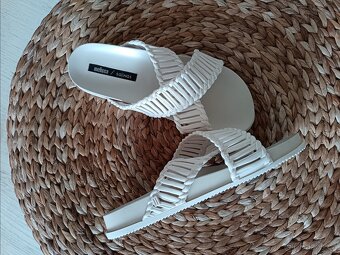 Letní pantofle Melissa - 8