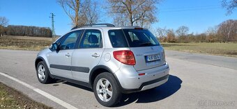 Suzuki SX4 1.6i 88kw 4x4 2011 PO SERVISU - 8