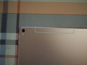 Apple iPad Pro 9.7" Růžová (A1674) Wi-Fi + Cellular(LTE) - 8
