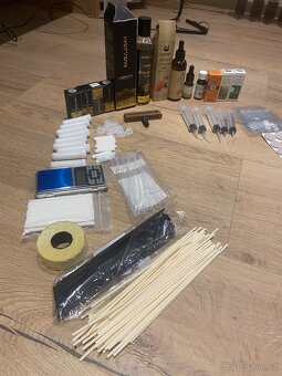 Sada na výrobu difuzérů do auta – lahvičky, příslušenství - 8