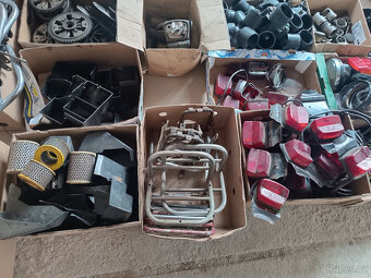 Nové a použité originál díly JAWA , ČZ - 8