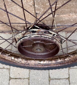 ČZ 175 250 předválečná - přední kolo - 8